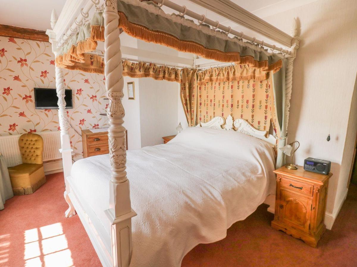 Norton House Bed & Breakfast & Cottages Whitchurch  ภายนอก รูปภาพ